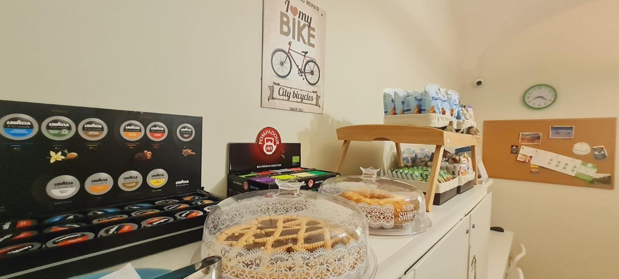 Bed&Bikerome Rooms Екстер'єр фото