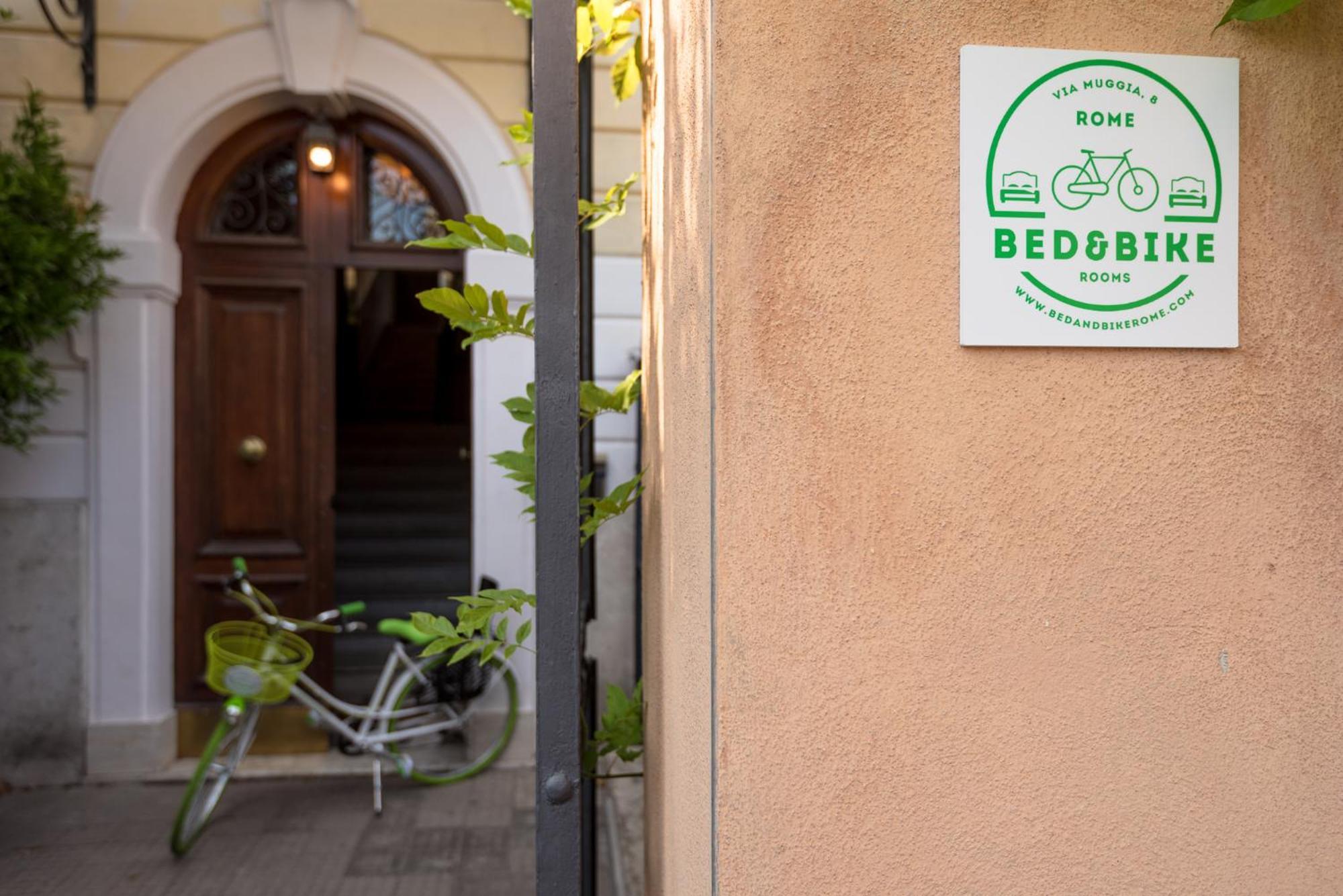 Bed&Bikerome Rooms Екстер'єр фото