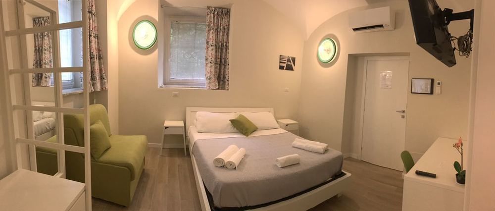 Bed&Bikerome Rooms Екстер'єр фото
