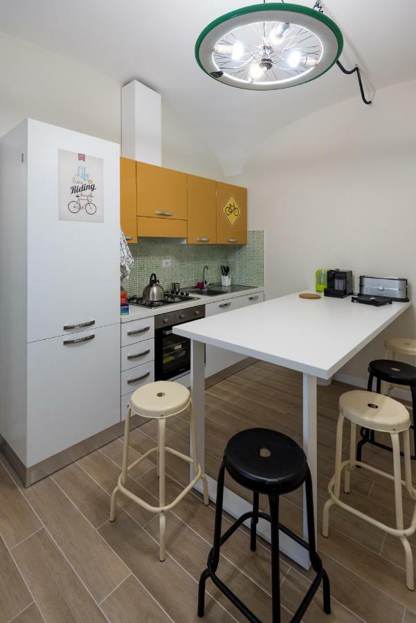 Bed&Bikerome Rooms Екстер'єр фото